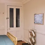 Cosy Apartment In Cobble Hill